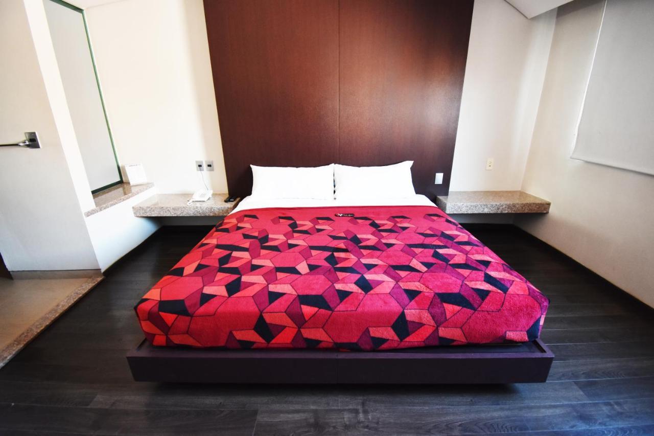 Hotel Via La Mexico City