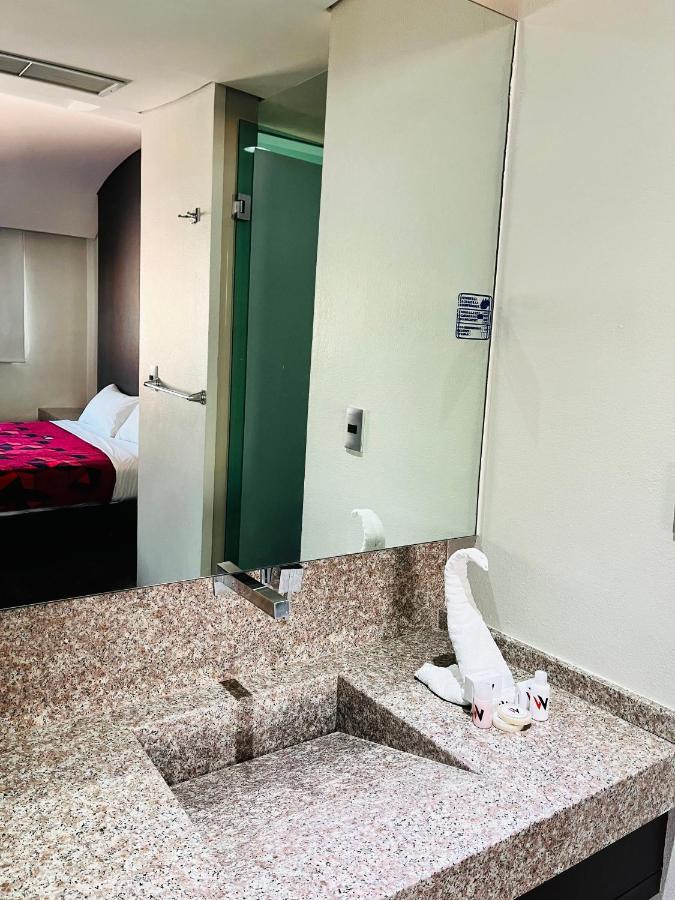 Via La Hotel Mexico City